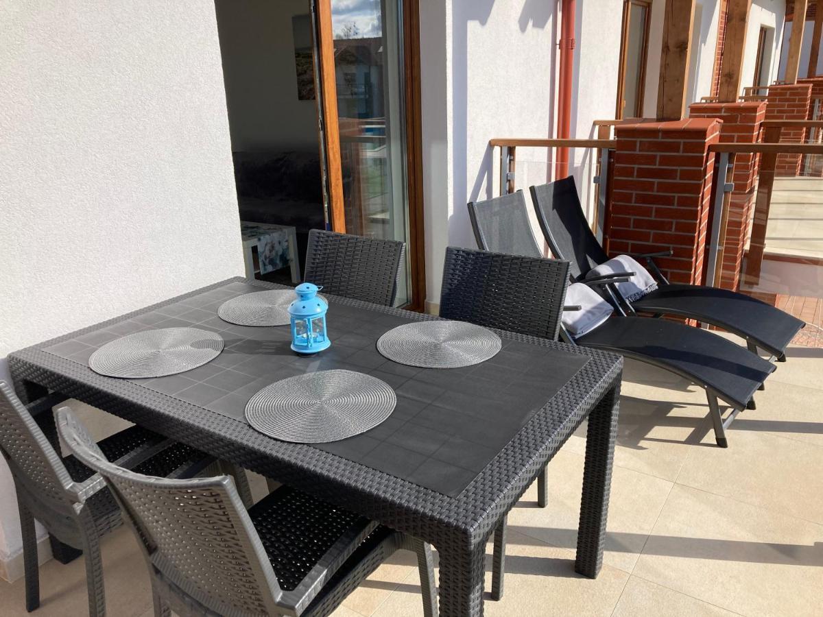 Apartament Lebska Ostoja Zarnowska Luaran gambar